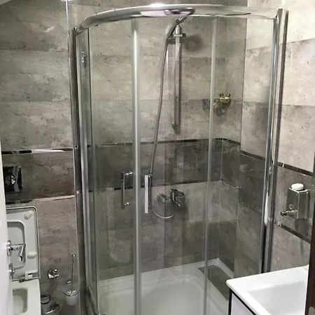 Petrol-is Misafirhanesi اسطنبول