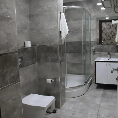 Petrol-is Misafirhanesi بيت ريفي