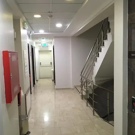 Petrol-is Misafirhanesi Мини-отель *