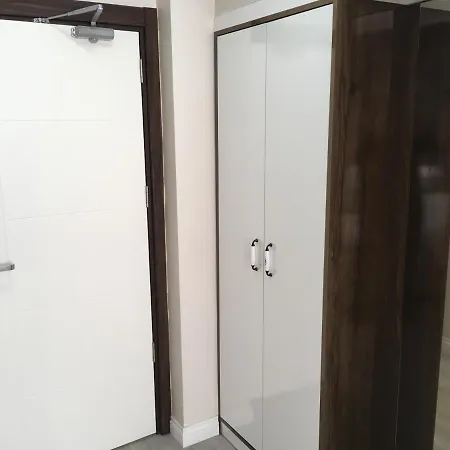 Petrol-is Misafirhanesi Стамбул