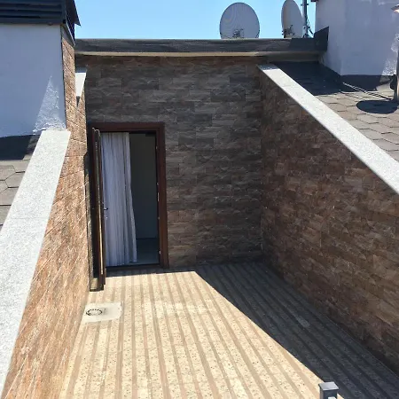 Petrol-is Misafirhanesi