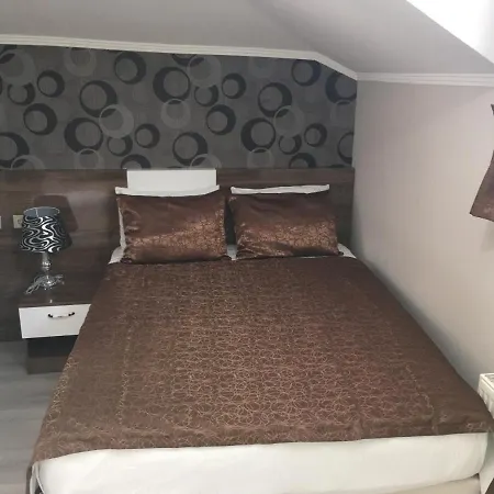 Petrol-is Misafirhanesi Мини-отель