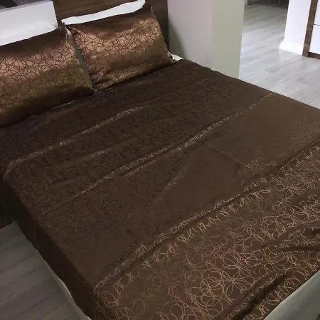 Petrol-is Misafirhanesi Мини-отель *