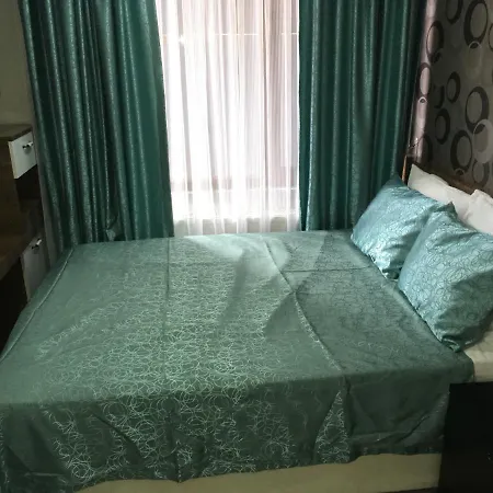 Petrol-is Misafirhanesi *