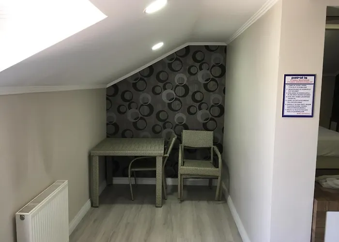 Petrol-is Misafirhanesi