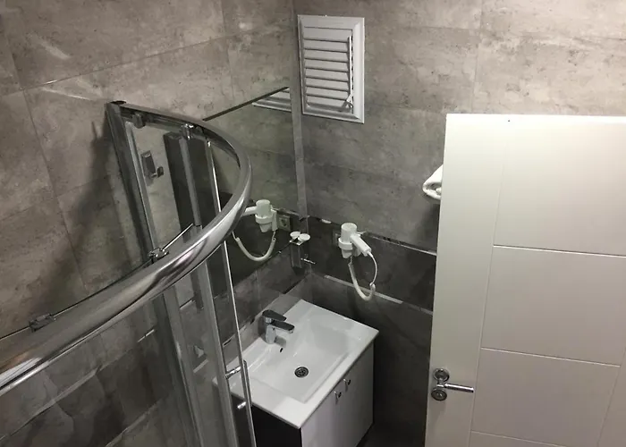 Πανδοχείο Petrol-is Misafirhanesi