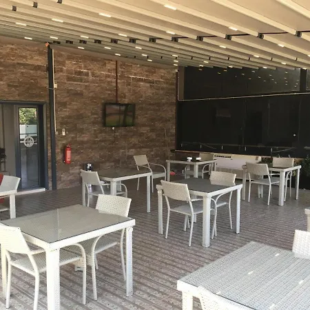 Petrol-is Misafirhanesi * Stambuł