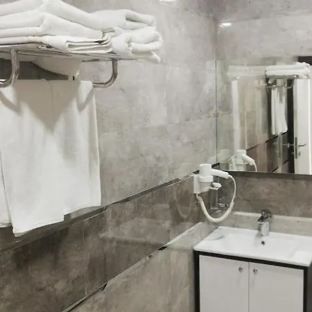 Zajazd Petrol-is Misafirhanesi *