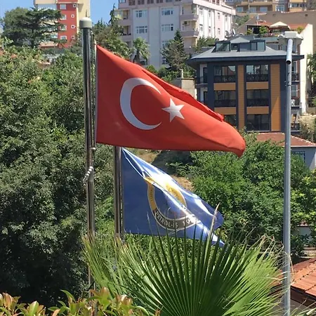 Zajazd Petrol-is Misafirhanesi Stambuł