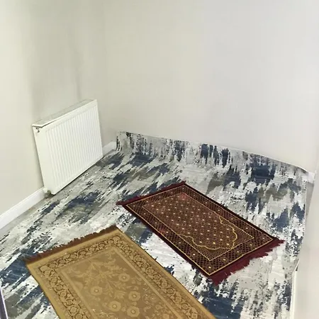 Petrol-is Misafirhanesi Zajazd