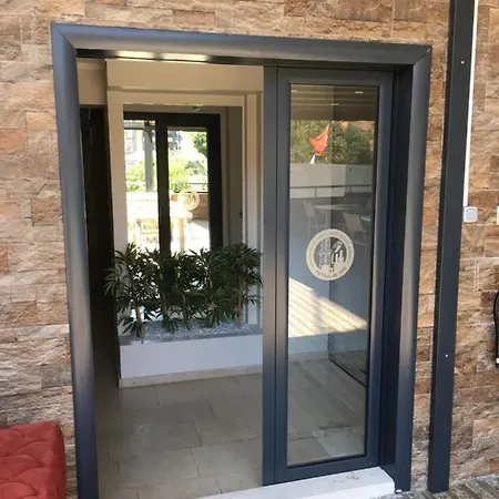 Zajazd Petrol-is Misafirhanesi *